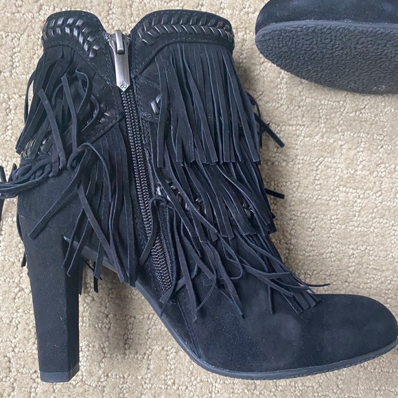 Sam Edelman Kaleb Fringe Suede Boots. Size 5. - Picture 3 of 15